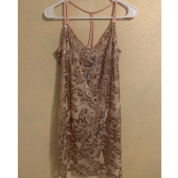 Xhilaration Dresses & Skirts - Little pink dress
